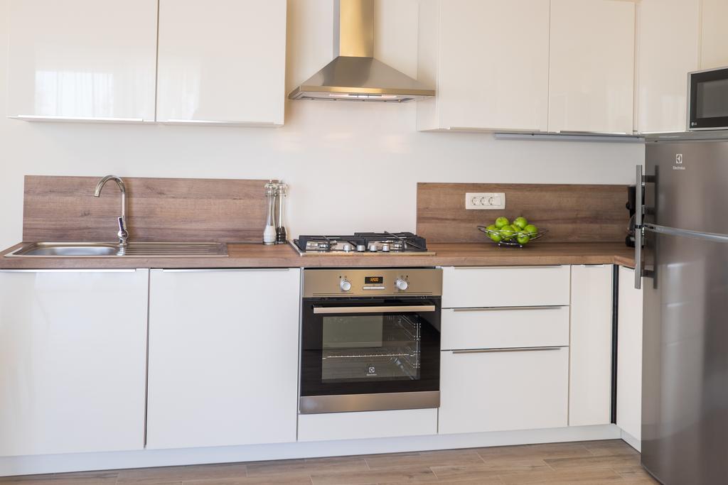 Valdesara Appartement Malinska Buitenkant foto
